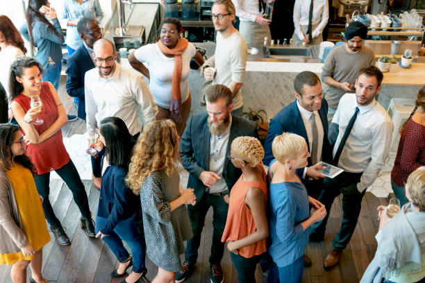 Networking Etiquette: How to Make a Great Impression as a Career Gap Candidate